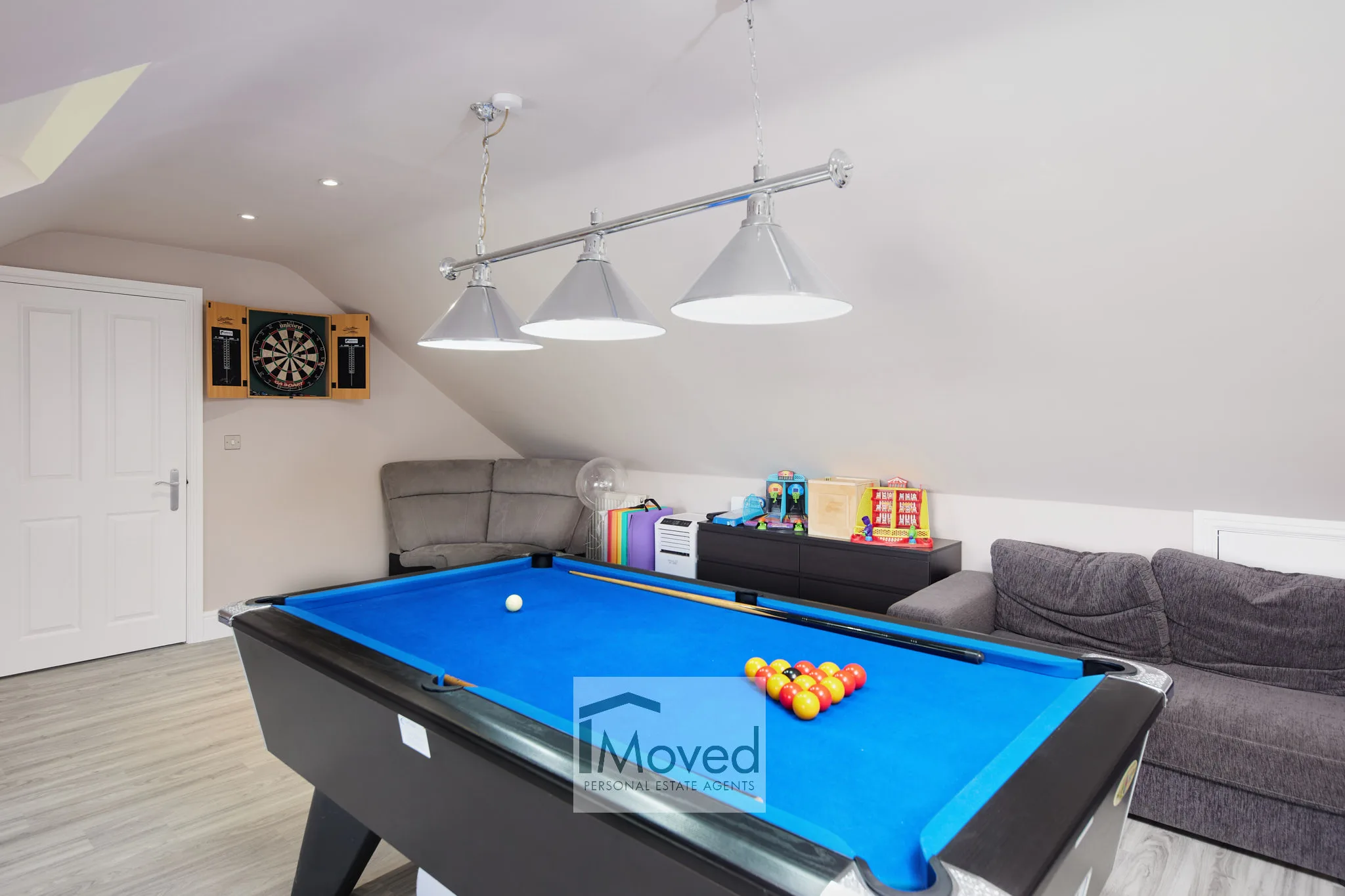 Annex-Gamesroom-bedroom2-1