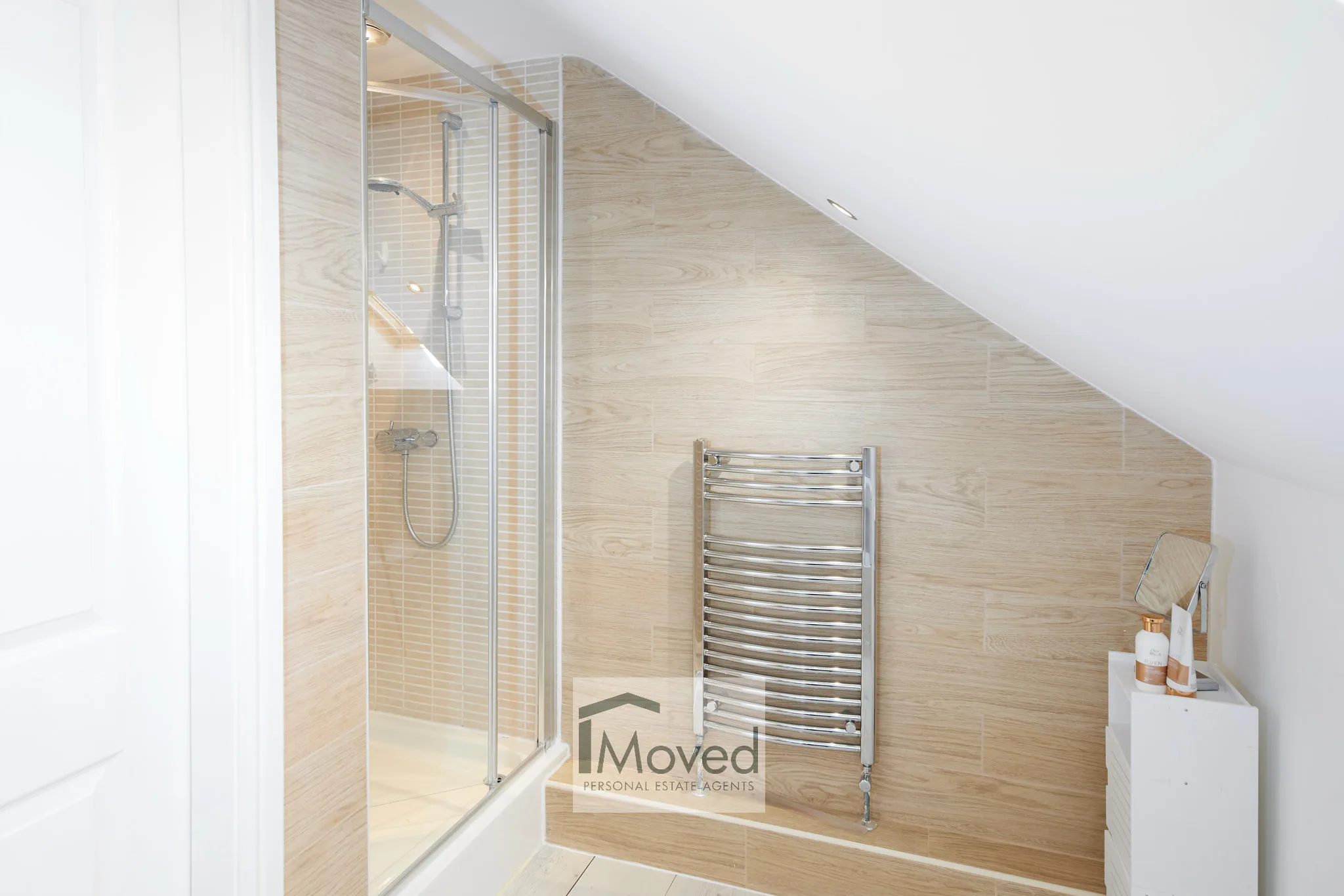 Floor2-Showerroom