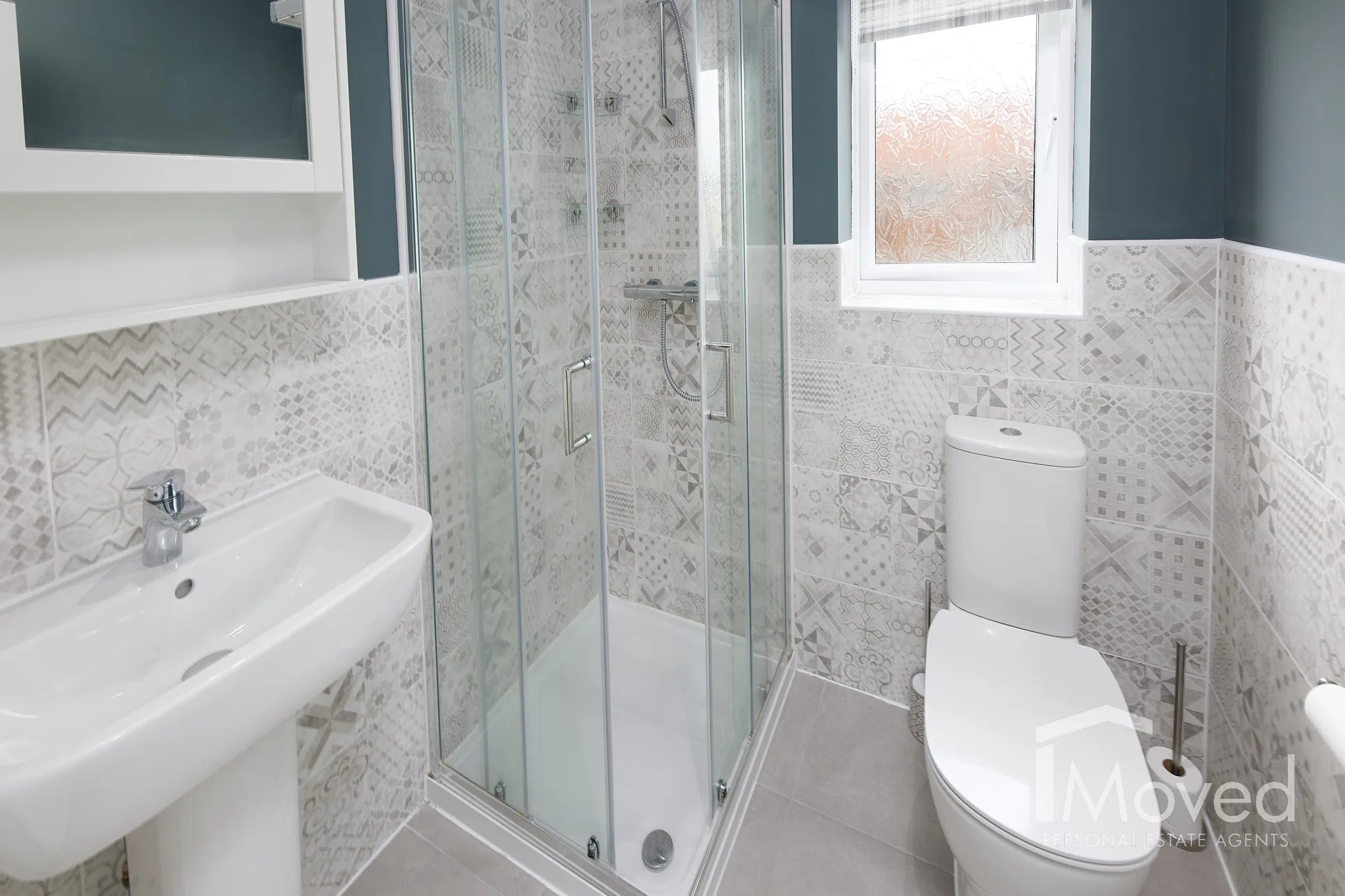 YO84FJ - En-suite