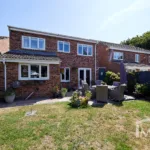 Pavers Drive - Garden2