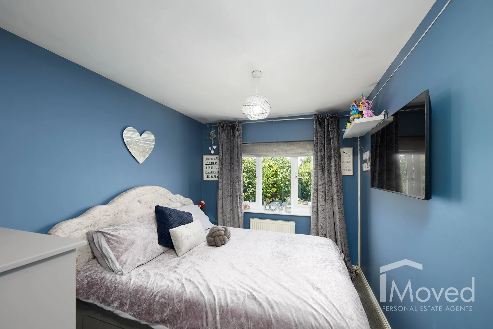 Pavers Drive - Bedroom 2