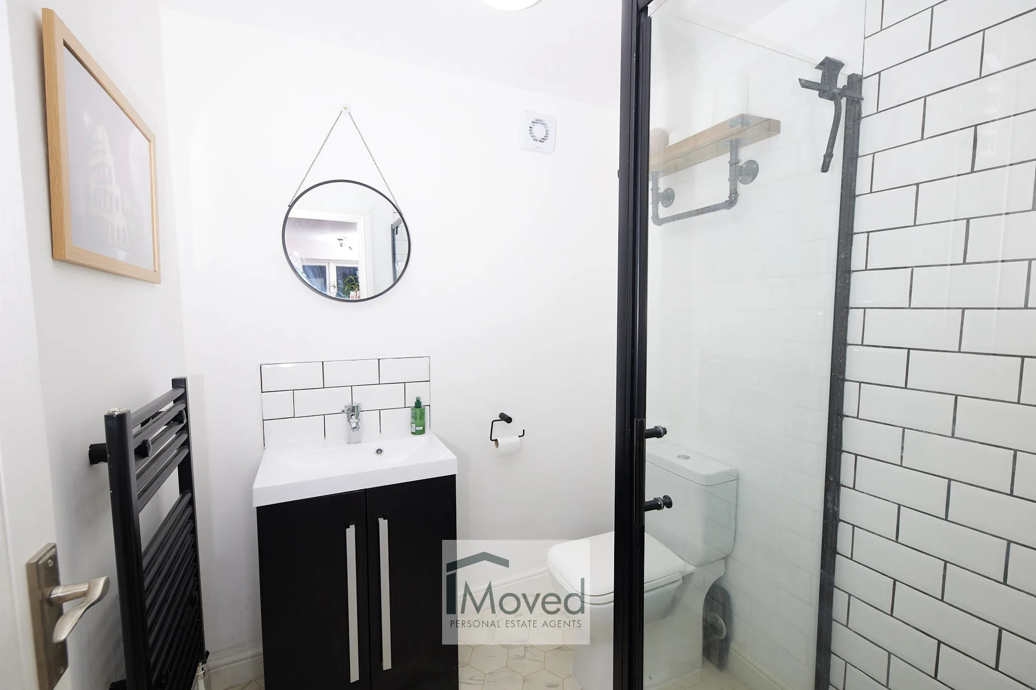 Annex-Shower-room