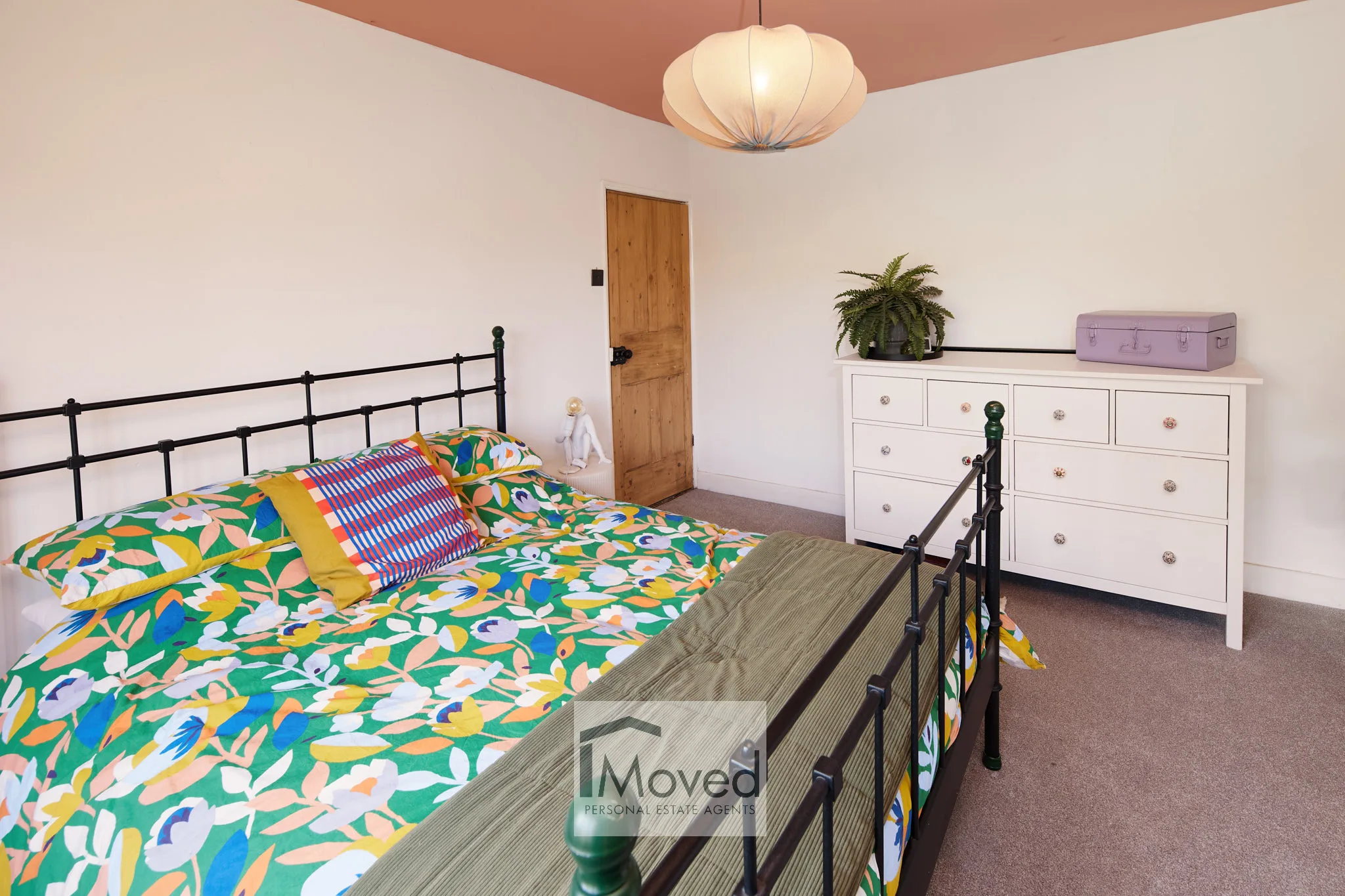Bedroom 2-1